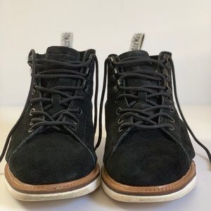 Women’s Dr.Martens Lesley Soft Nubuck Boot